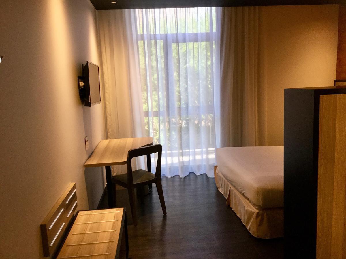 Onomo Hotel Kigali Buitenkant foto