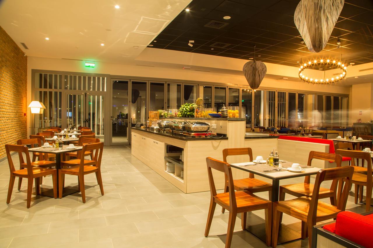 Onomo Hotel Kigali Buitenkant foto